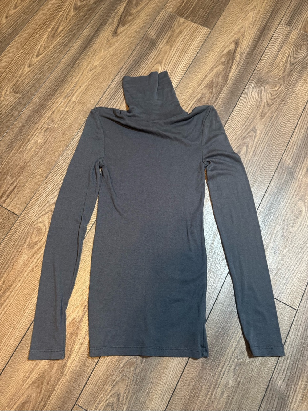 Splendid Charcoal Turtleneck Top